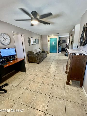 2052 S Santa Carla Dr, Green Valley, AZ 85614