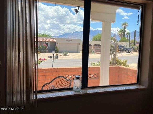 2052 S Santa Carla Dr, Green Valley, AZ 85614