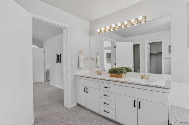 5156 E Weaver Drive, Centennial, CO 80121