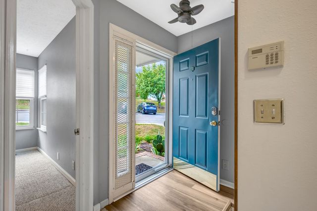 5236 Village Way, Nashville, TN 37211