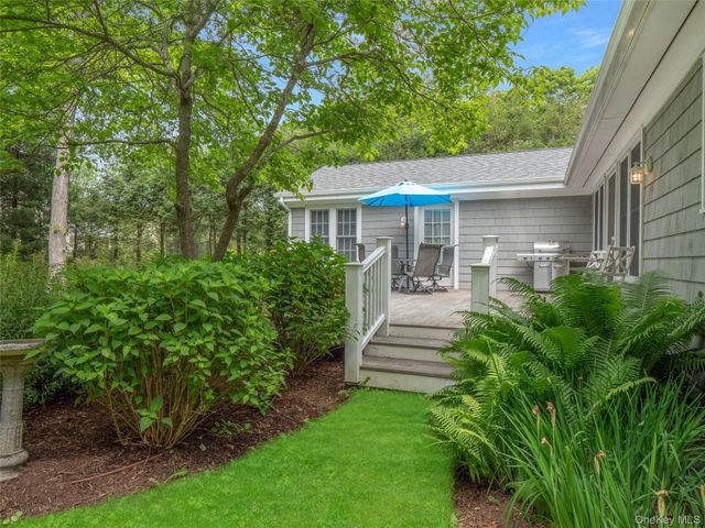 73 Beach Road, Westhampton Beach, NY 11978