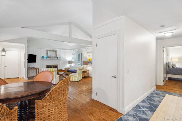 73 Beach Road, Westhampton Beach, NY 11978