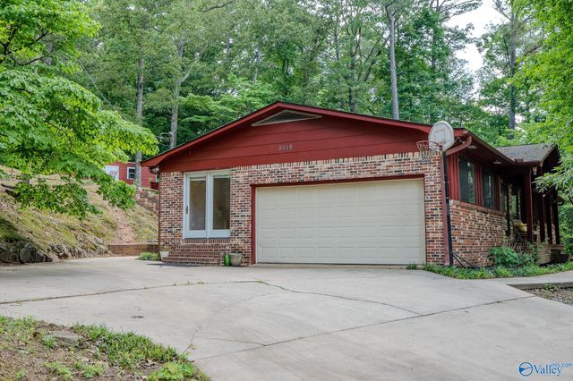 3919 South Chapel Hill Road SW, Decatur, AL 35603
