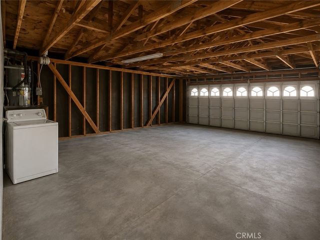 16044 Hawthorne, Fontana, CA 92335