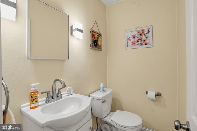 2626 CROZER ST, Brookhaven, PA 19015