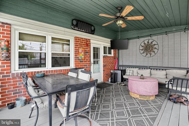 2626 CROZER ST, Brookhaven, PA 19015