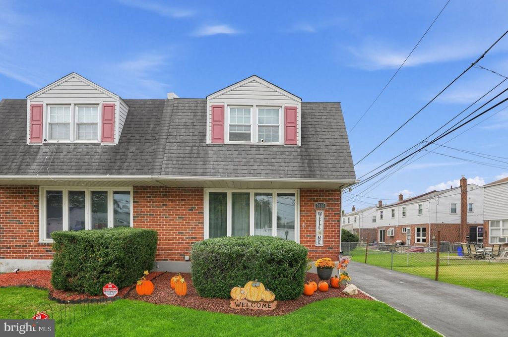 2626 CROZER ST, BROOKHAVEN, PA 19015 — exterior