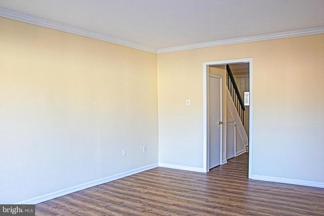 9040 CENTERWAY RD, Gaithersburg, MD 20879