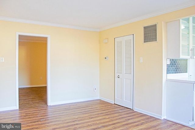 9040 CENTERWAY RD, Gaithersburg, MD 20879