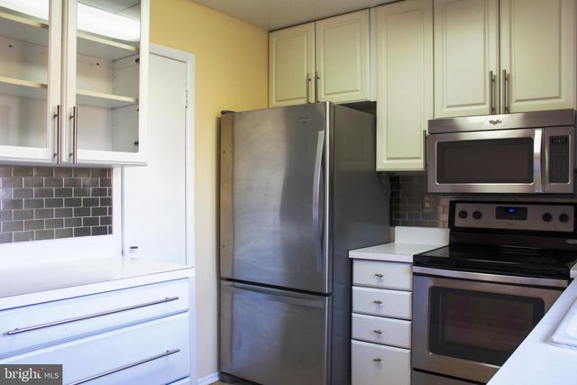 9040 CENTERWAY RD, Gaithersburg, MD 20879