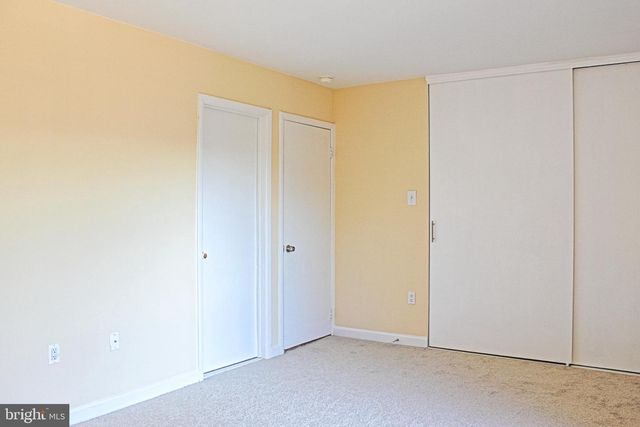 9040 CENTERWAY RD, Gaithersburg, MD 20879