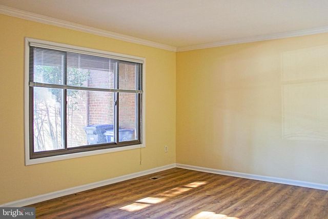 9040 CENTERWAY RD, Gaithersburg, MD 20879