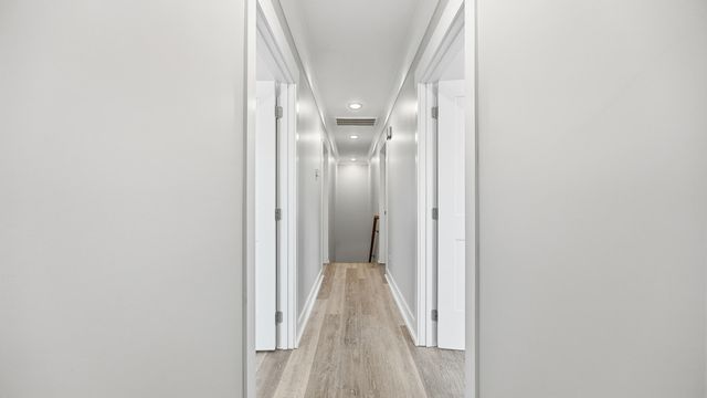 828 Henderson Avenue, Rossville, GA 30741