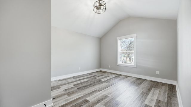 828 Henderson Avenue, Rossville, GA 30741