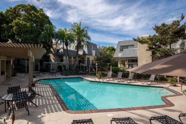 7977 Caminito Del Cid, La Jolla, CA 92037