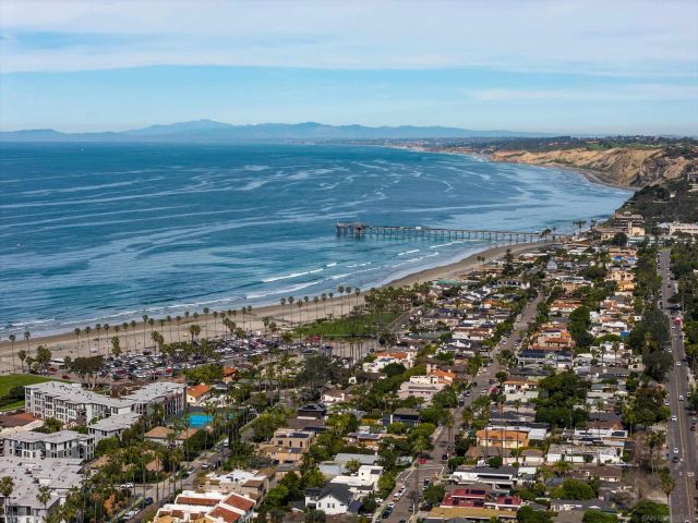 7977 Caminito Del Cid, La Jolla, CA 92037