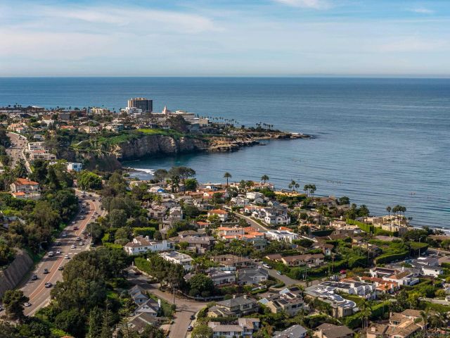 7977 Caminito Del Cid, La Jolla, CA 92037