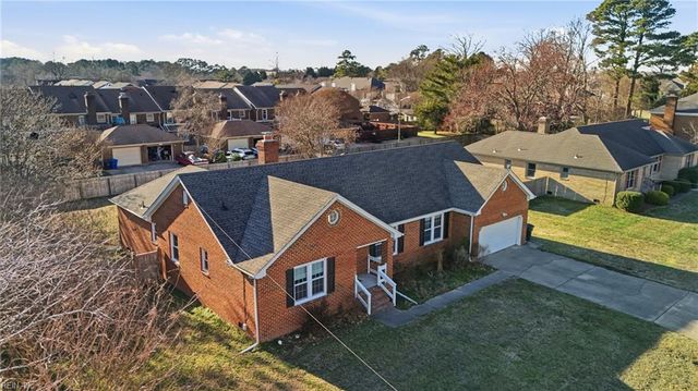 949 Lindsley DR, Virginia Beach, VA 23454