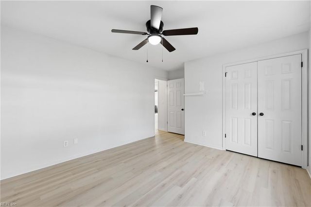 949 Lindsley DR, Virginia Beach, VA 23454