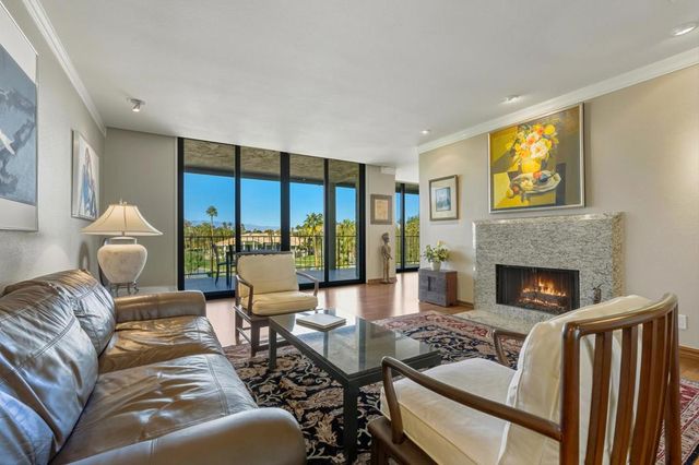910 Island Drive 408, Rancho Mirage, CA 92270