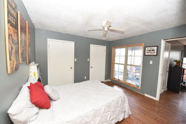 108 Jonas Court, Fairfield Bay, AR 72088