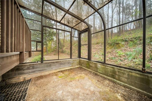 5121 Heather Road SE, Smyrna, GA 30082