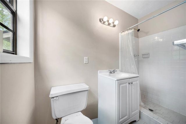 5121 Heather Road SE, Smyrna, GA 30082