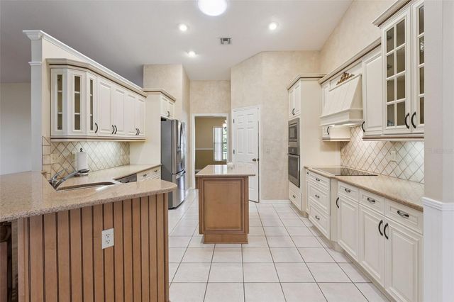 34035 PARK LANE, Leesburg, FL 34788