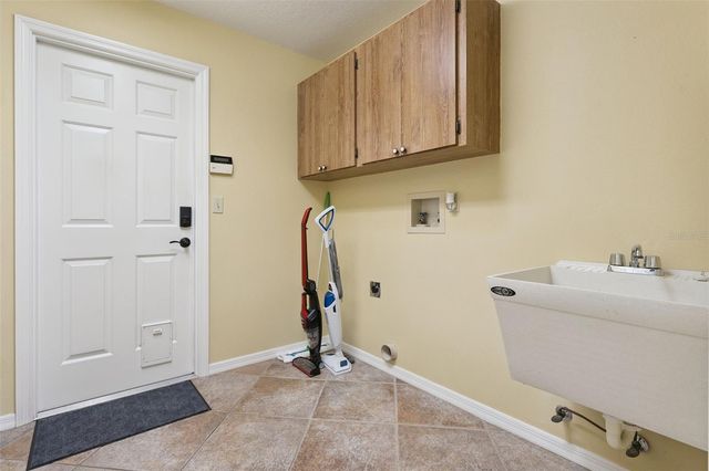 34035 PARK LANE, Leesburg, FL 34788