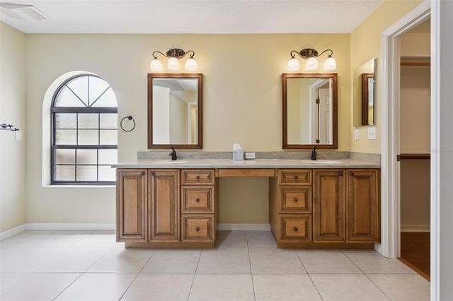 34035 PARK LANE, Leesburg, FL 34788