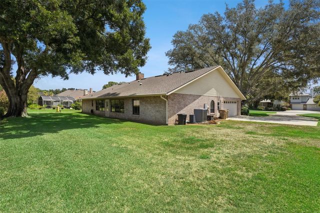 34035 PARK LANE, Leesburg, FL 34788