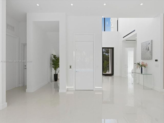 301 190th Street, Sunny Isles Beach, FL 33160