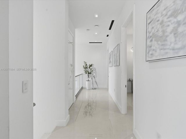301 190th Street, Sunny Isles Beach, FL 33160