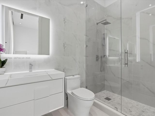 301 190th Street, Sunny Isles Beach, FL 33160