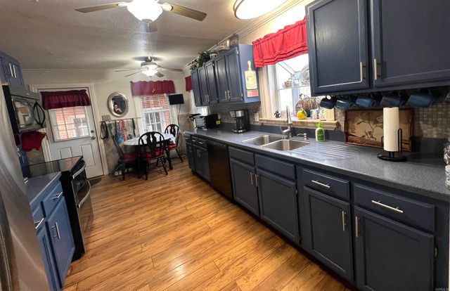 827 W Main Street, Piggott, AR 72454