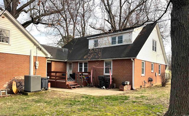 827 W Main Street, Piggott, AR 72454