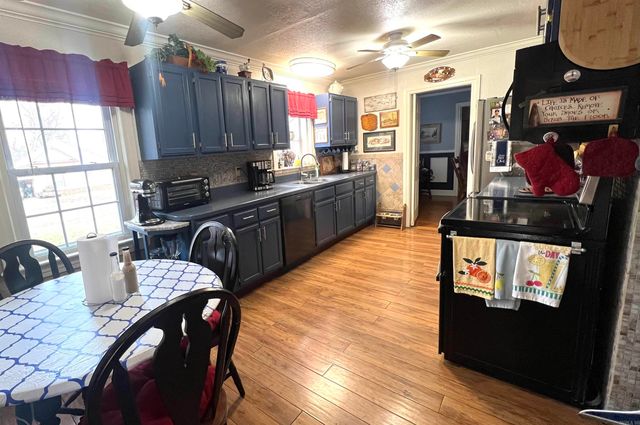 827 W Main Street, Piggott, AR 72454