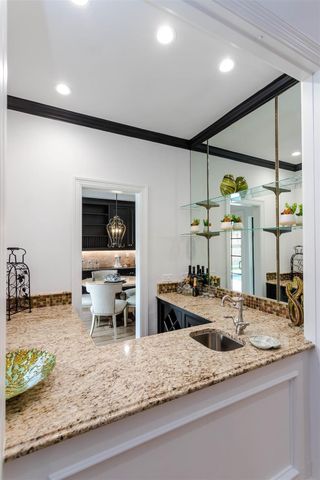 11712 Forest Court, Dallas, TX 75230