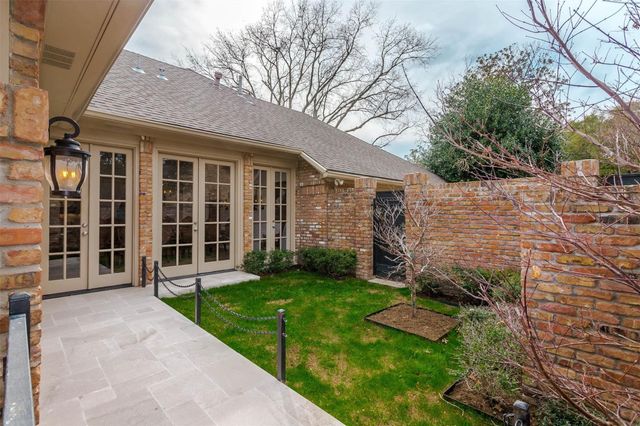 11712 Forest Court, Dallas, TX 75230