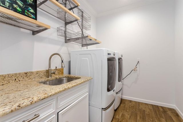 11712 Forest Court, Dallas, TX 75230