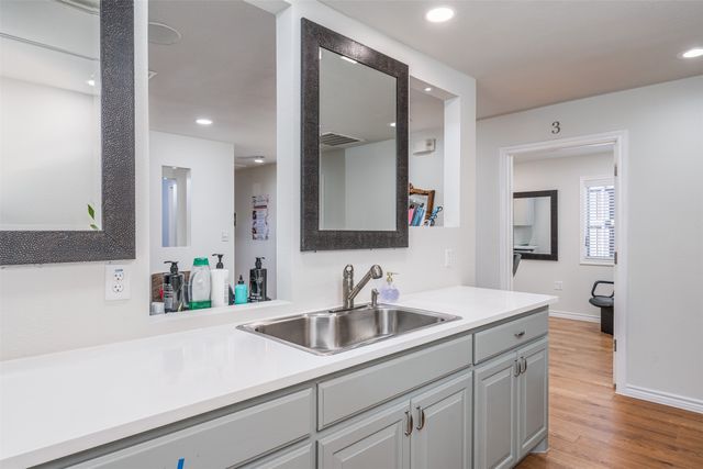 925 W Mitchell Street 1, Arlington, TX 76013