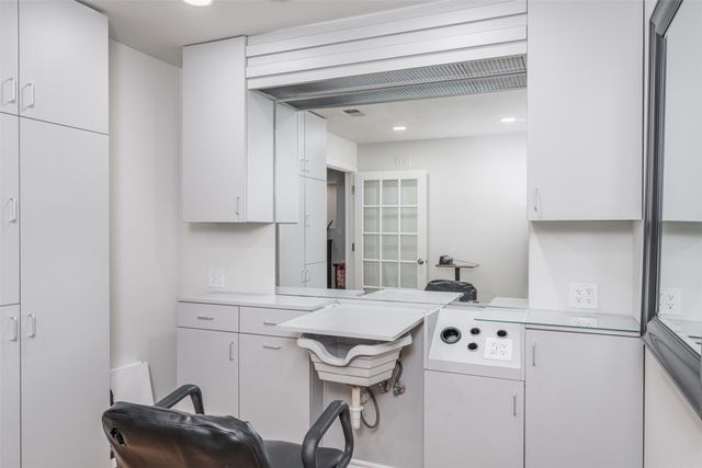 925 W Mitchell Street 1, Arlington, TX 76013