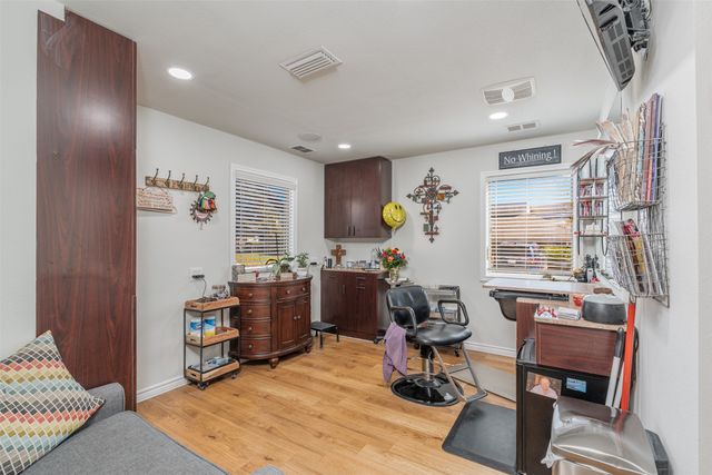925 W Mitchell Street 1, Arlington, TX 76013