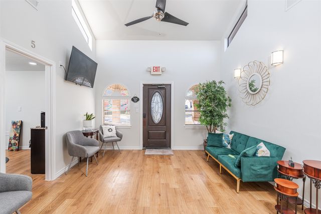 925 W Mitchell Street 1, Arlington, TX 76013