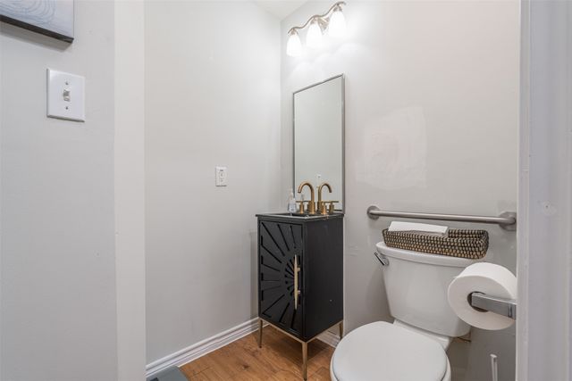 925 W Mitchell Street 1, Arlington, TX 76013