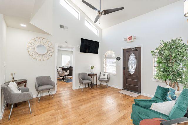 925 W Mitchell Street 1, Arlington, TX 76013