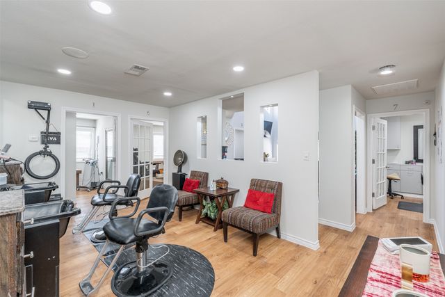 925 W Mitchell Street 1, Arlington, TX 76013
