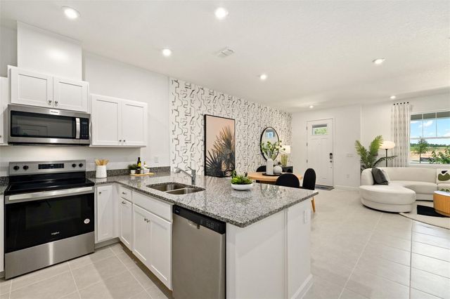 2951 CAMELLIA FLOWER STREET, Apopka, FL 32703