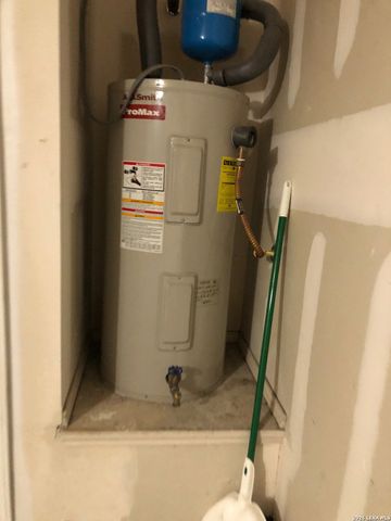 8755 Sunview, San Antonio, TX 78224