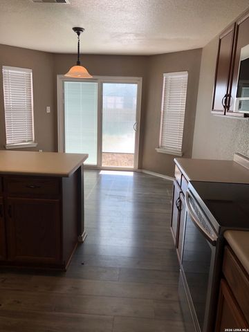 8755 Sunview, San Antonio, TX 78224